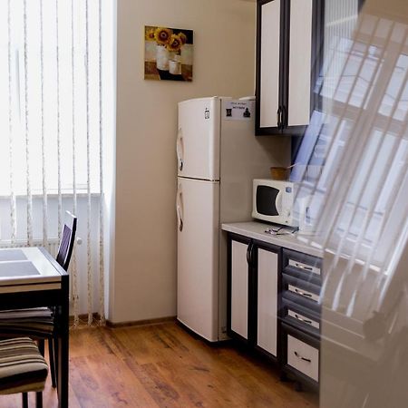 Apartment On Valova Street Lviv Exterior foto