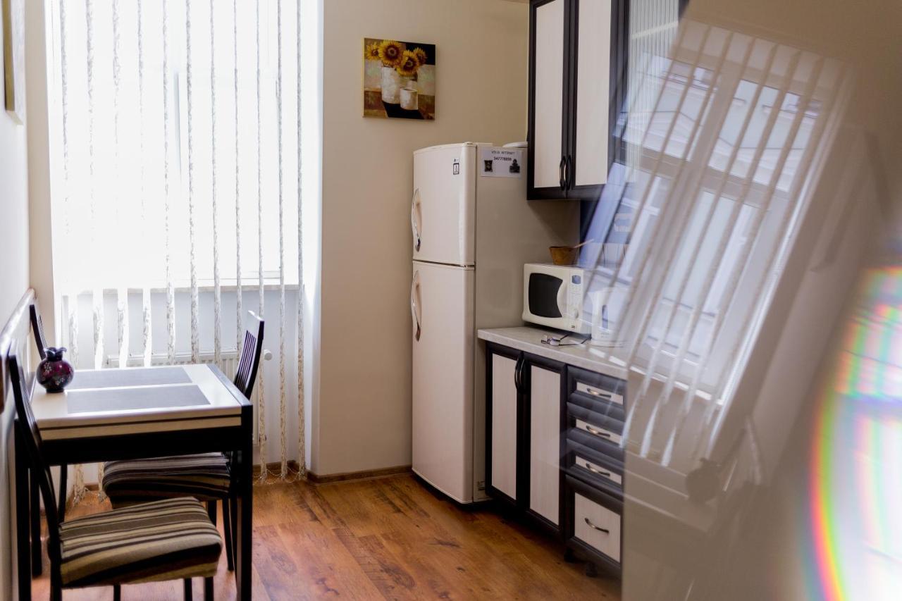 Apartment On Valova Street Lviv Exterior foto